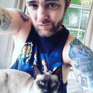 Meet your Posher, James